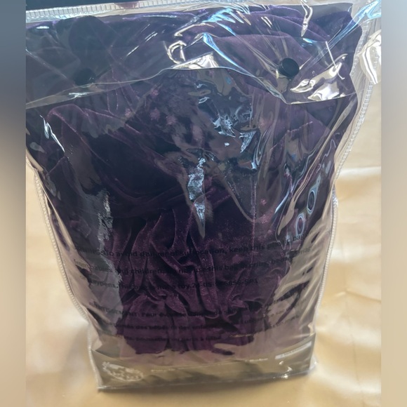 Halloween Purple Hooded Robe Velvet Moon & Stars L/XL 12-16 NEW - Picture 3 of 12